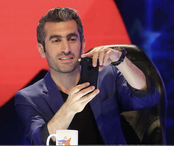 عکس| مجتبی جباری و همسرش در یک مراسم فرهنگی