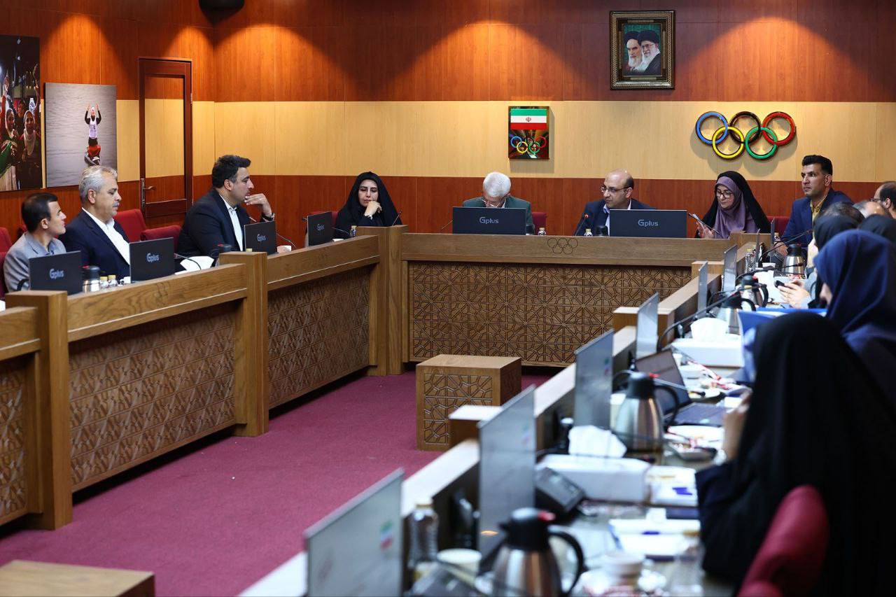 نشست مسئولان کمیته ملی المپیک و فدراسیون دوومیدانی برگزار شد