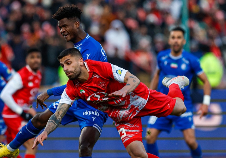 پرسپولیس و استقلال از مهرماه به ورزشگاه آزادی برمی‌گردند