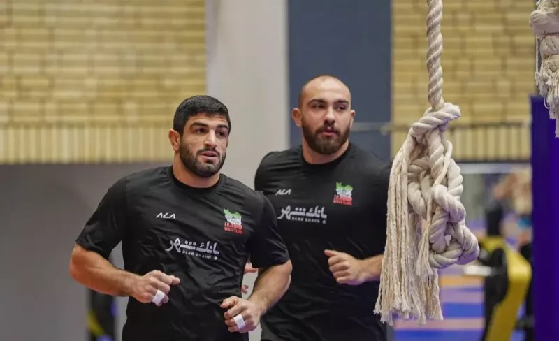 تیم ملی کشتی آزاد ایران با قدرت راهی زاگرب شد: جویبار درخشش می‌کند