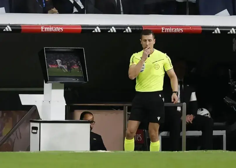 پنهانکاری بزرگ در داوری الکلاسیکو سزار سوتو گرادو در آخرین لحظه از انتخابش باخبر شد