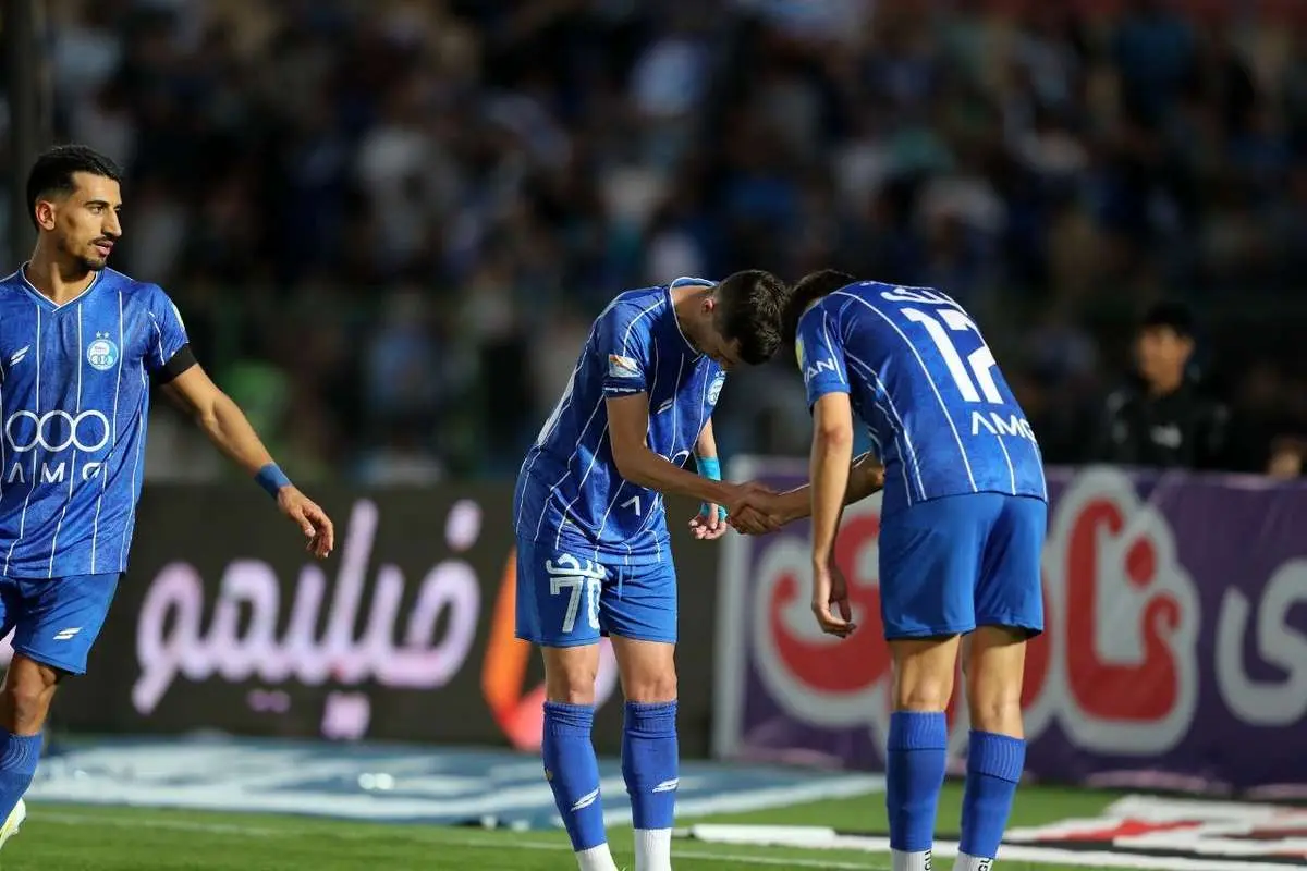 پیروزی قاطع استقلال مقابل آلومینیوم با درخشش خط حمله آبی‌ها