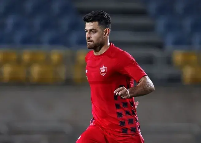 پایان شایعه‌ها بازگشت سریع مدافع باتجربه پرسپولیس ترکیب دفاعی اوسمار ویه‌را تثبیت شد