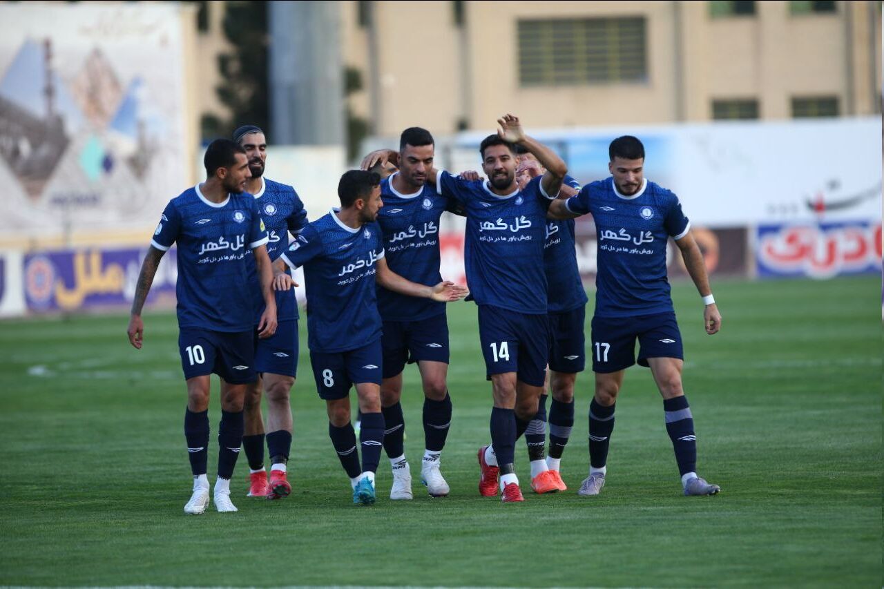 ضربه سر طلایی اسدی؛ گل‌گهر سیرجان شناورسازی قشم را به اعماق فرستاد!