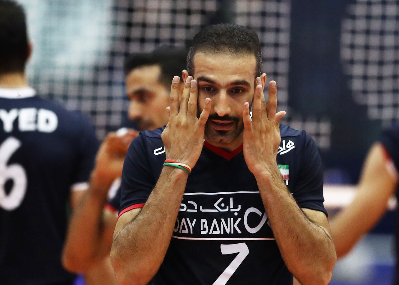 حمزه زرینی از راز ماندگاری در ۴۰ سالگی تا عبور از داغ فرزند با عشق به والیبال