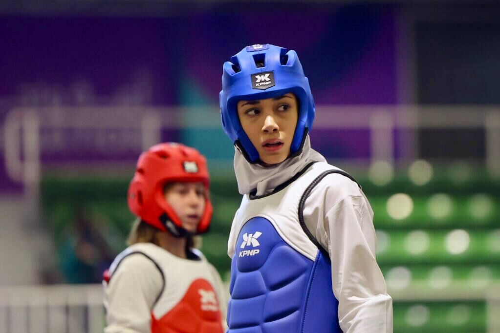 درخشش ساینا کریمی در آغاز رقابتهای تکواندو؛ نماینده ایران به فینال رسید