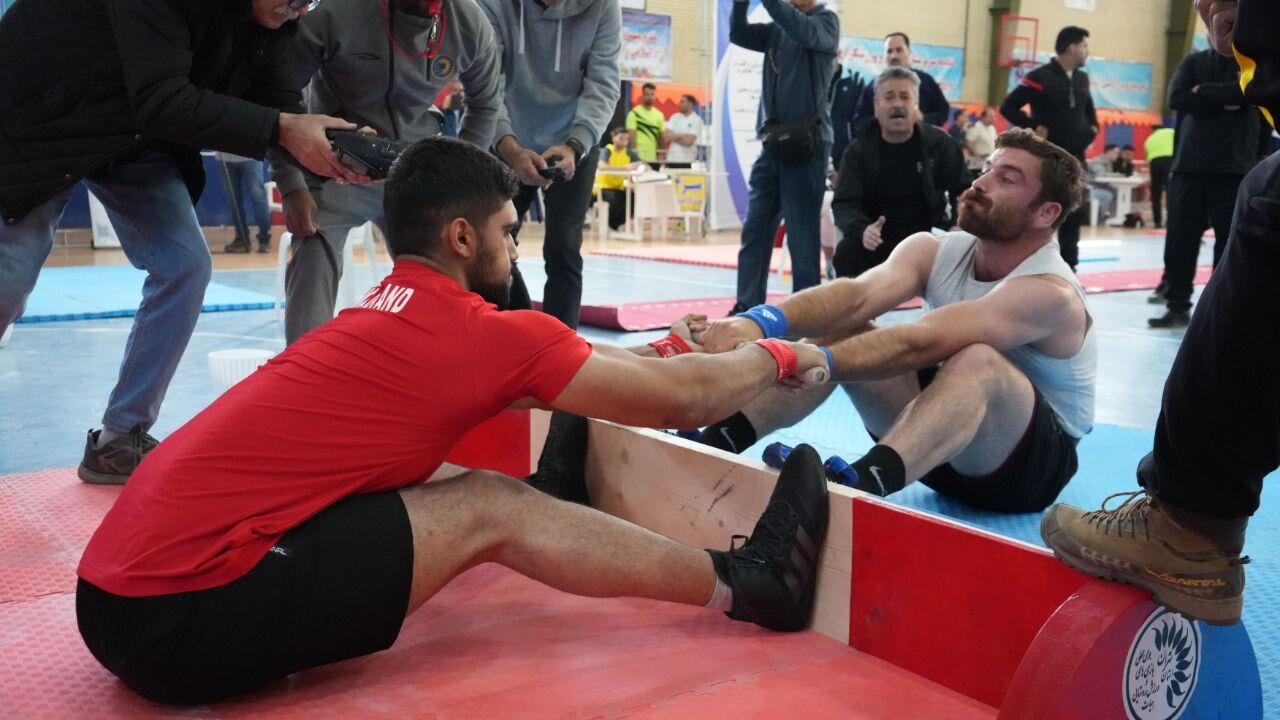 گلستان صدرنشین رقابت‌های چوب‌کشی رودهن شد در روزی که شش وزن قهرمانان تازه شناختند