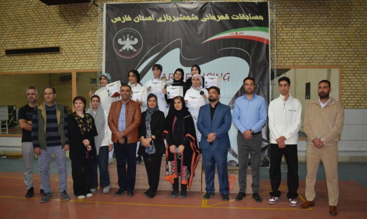 ستارگان شمشیربازی دختران فارس درخشیدند – قهرمانی رزا اسدی و زهرا خیراندیش در شیراز