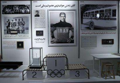 آثار ارزشمند جهان پهلوان تختی برای نخستین بار در تهران در نمایشگاه ملی ملک رونمایی شد