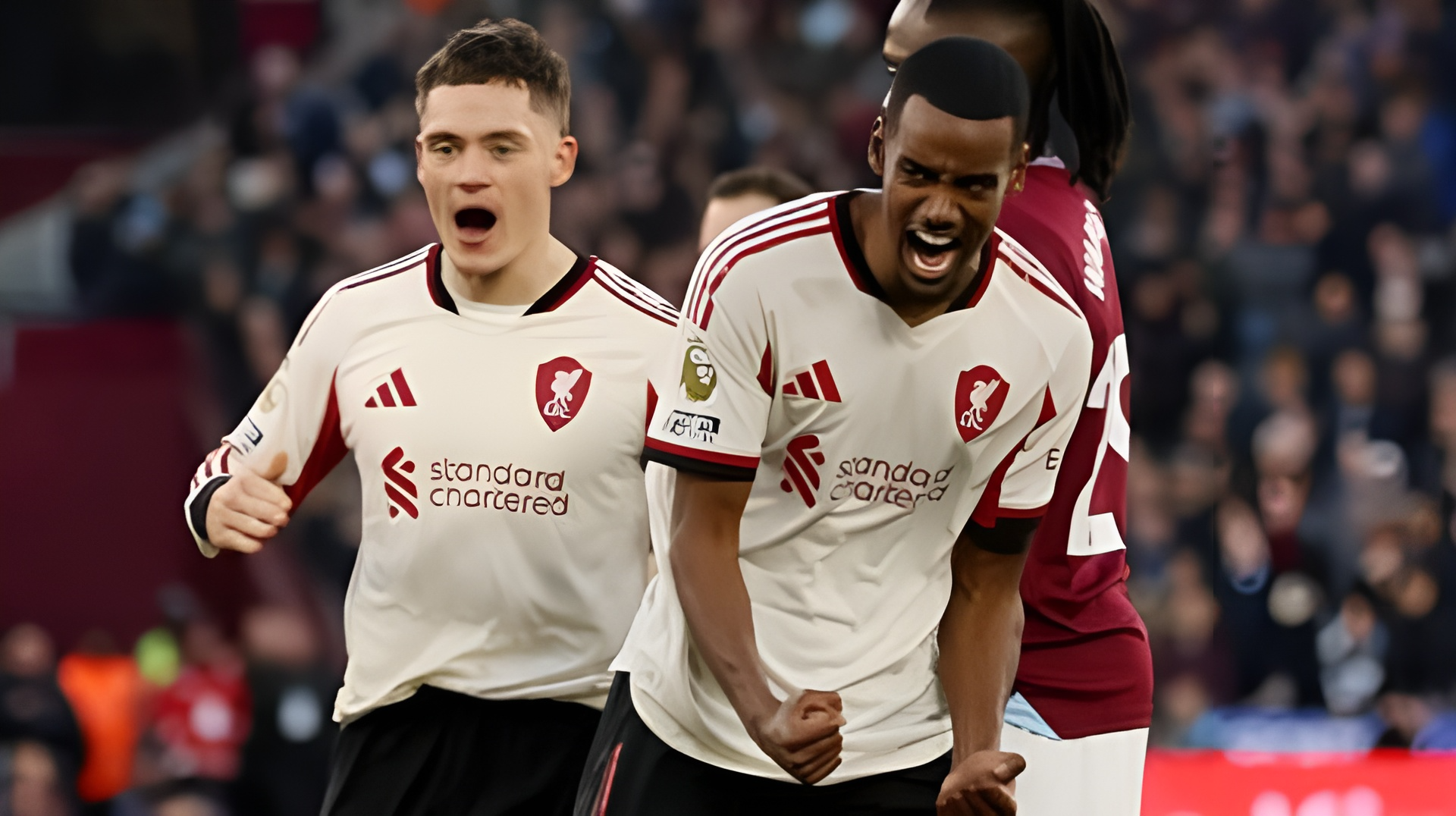 پیروزی لیورپول در هفته سیزدهم لیگ برتر انگلیس / برتری استون‌ویلا و برایتون