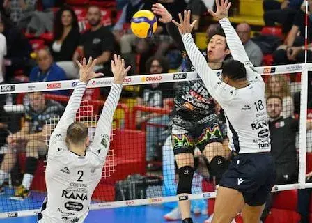 دارلان سوزا ستاره ورونا درخشش برزیلی برابر پروجا تکرار پیروزی در ستهای حساس