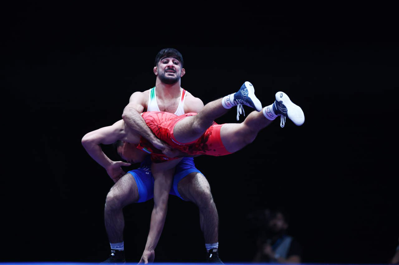 فینال‌های پیاپی کشتی فرنگی در ریاض با صعود چشمگیر نمایندگان ایران و نزدیک شدن فرخی به هتریکی تاریخی