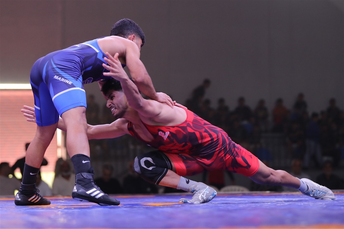 پیروزی مقتدرانه بانک شهر برابر جوانان ستارگان ساری در لیگ برتر کشتی آزاد