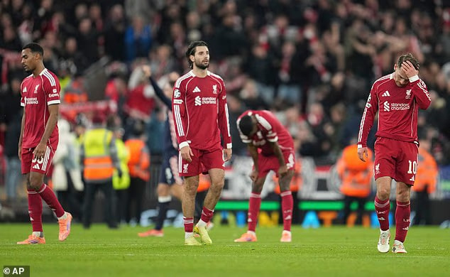 لیورپول و شب کابوس‌وار آنفیلد؛ خطر سقوط جدی شد