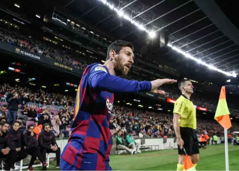 ماجرای ناگفته بازگشت نیمه‌تمام مسی به بارسلونا در سال ۲۰۲۳