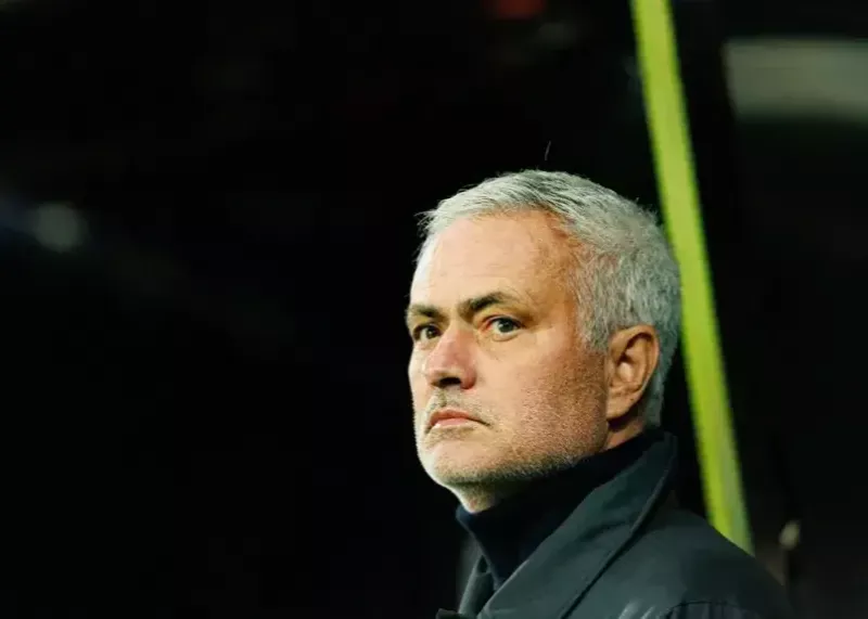 مورینیو و آخرین تلاش برای بازگرداندن بنفیکا در نبرد سرنوشت‌ساز برابر آژاکس