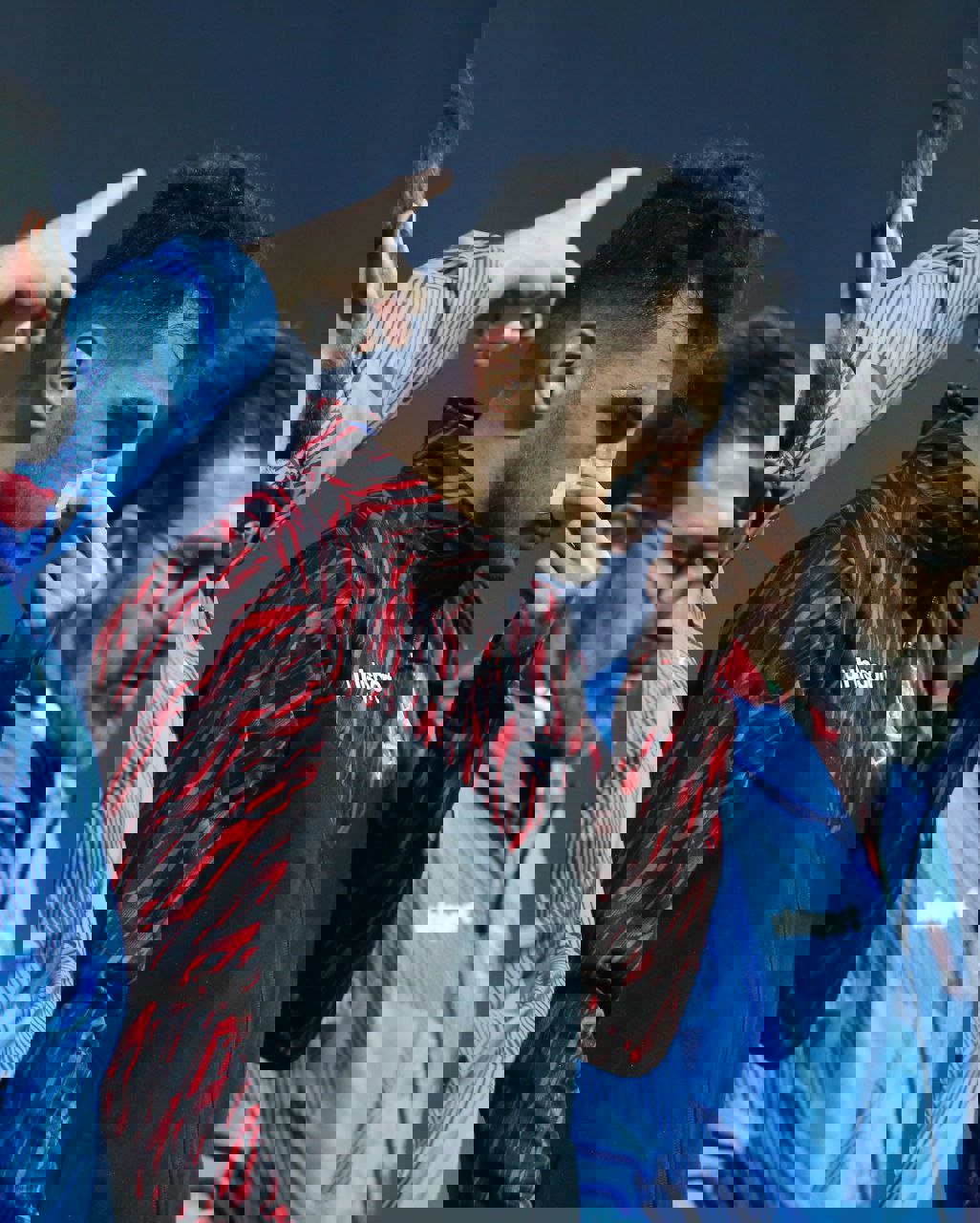 مصدومیت ناگوار در روز پیروزی نساجی؛ باقرپسند راهی بیمارستان شد