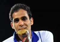 پایان خاطرهانگیز فوتبال علی حمودی در نقشجهان با خداحافظی رسمی از میادین پایان خاطرهانگیز فوتبال علی حمودی در نقشجهان با خداحافظی رسمی از میادین