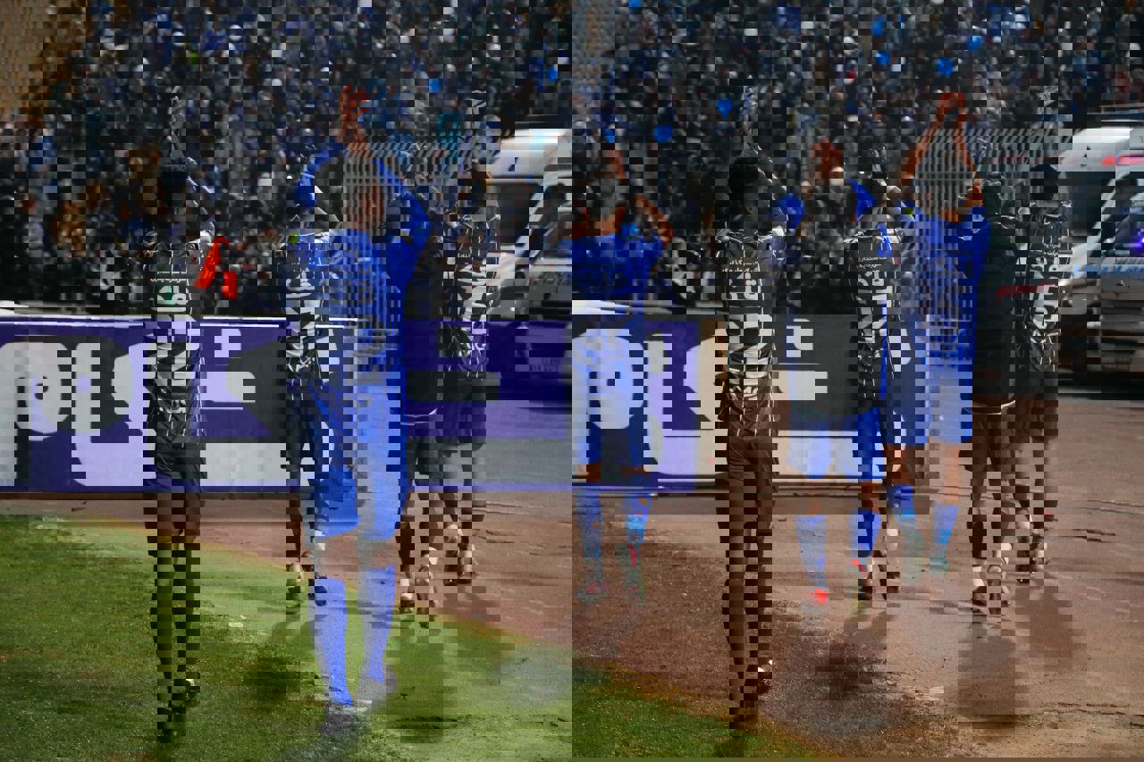 پایان نگرانی هواداران استقلال با تأیید رسمی برگزاری دیدار برابر فولاد