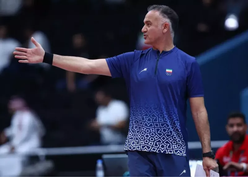 واکنش احساسی پیمان اکبری پس از پیروزی مقابل بحرین در سوگ صابر کاظمی