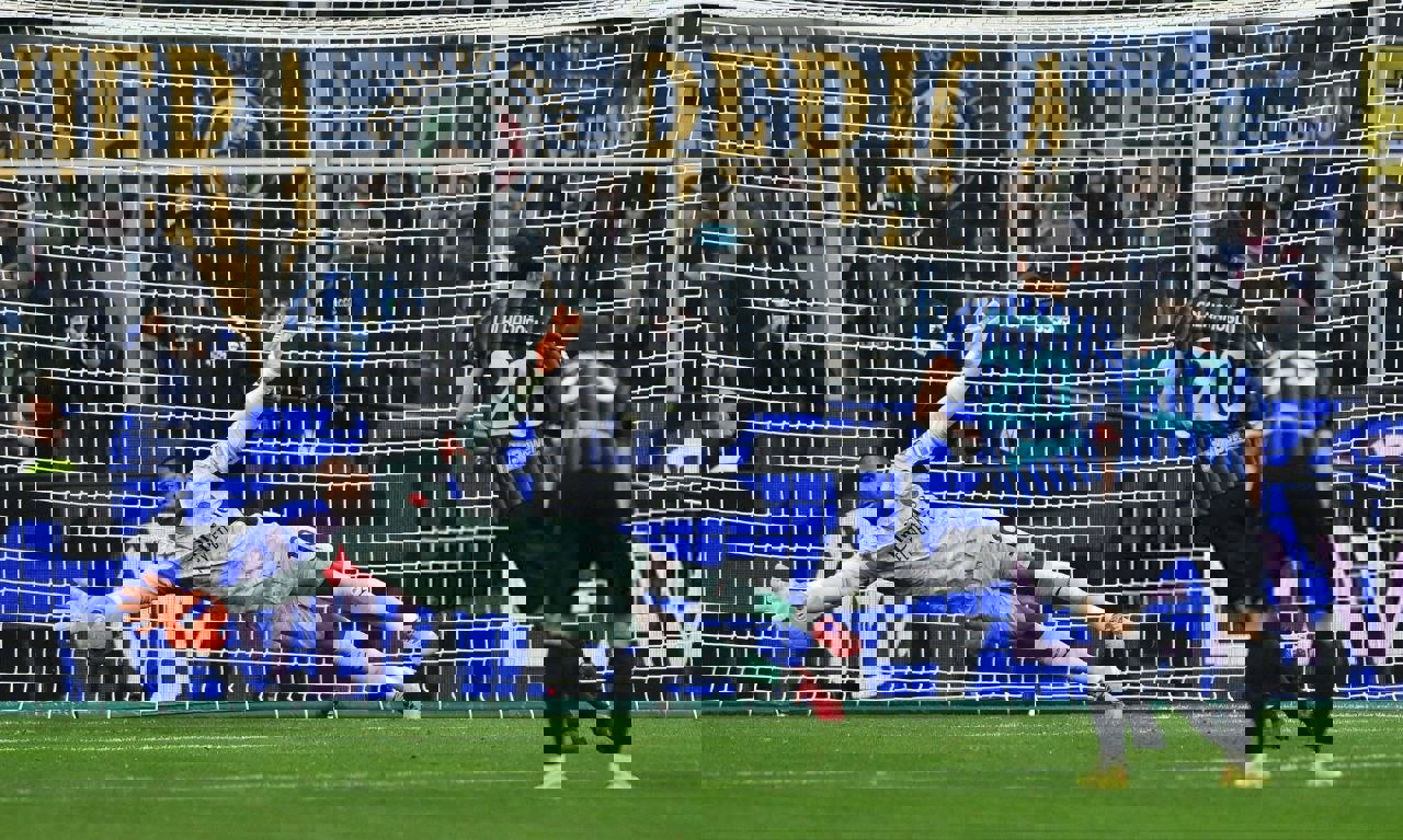 مانیان با ترفند هوشمندانه پنالتی چالهان اوغلو را نابود کرد و میلان را دوباره به مسیر برد بازگرداند