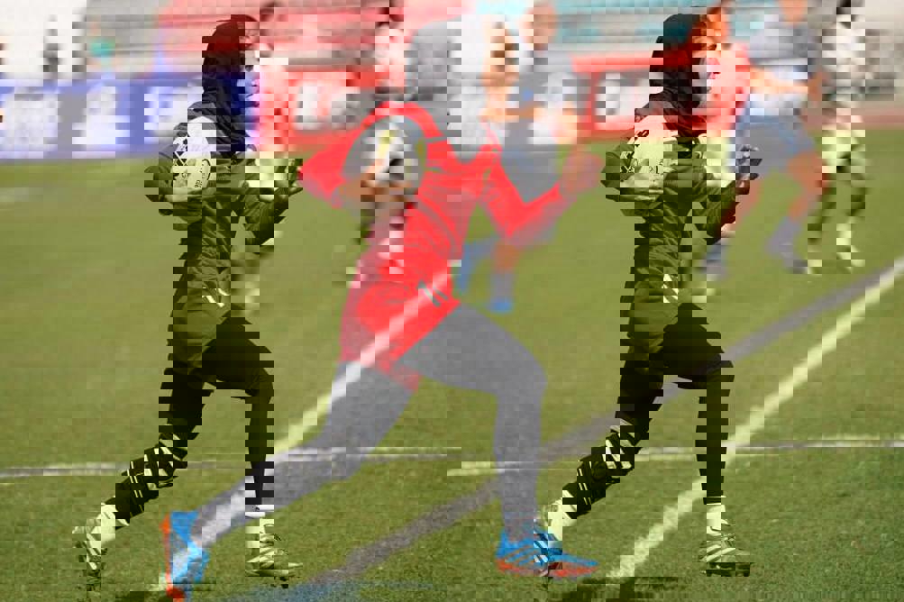 زهرا ایزانلو؛ سریعترین وینگر ایران و آسیا که ویدیویش وایرال شد!