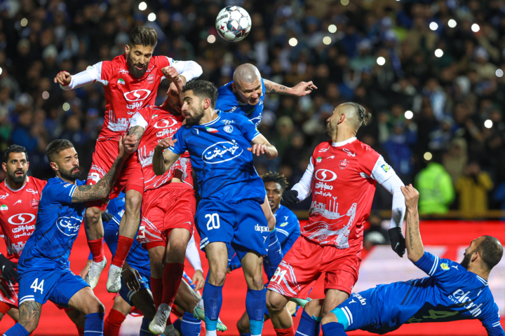 رقابت حساس استقلال و پرسپولیس در هفته دوازدهم لیگ برتر