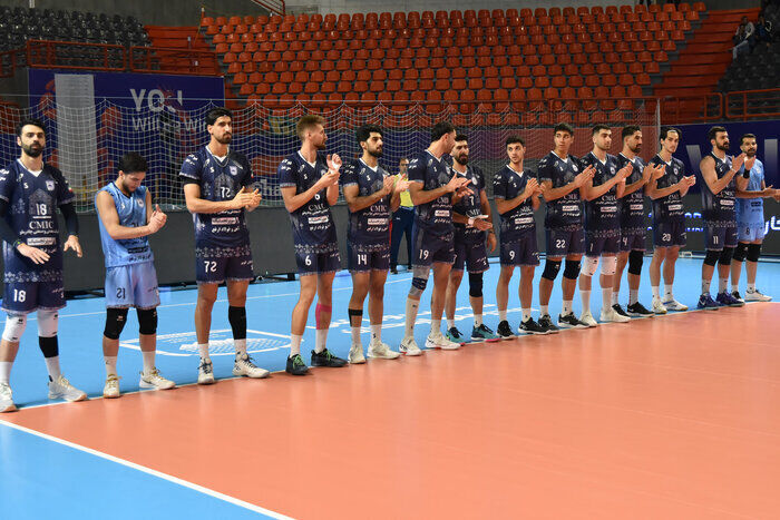 برد ارزشمند چادرملو اردکان مقابل شهرداری ارومیه در حضور پرشور تماشاگران