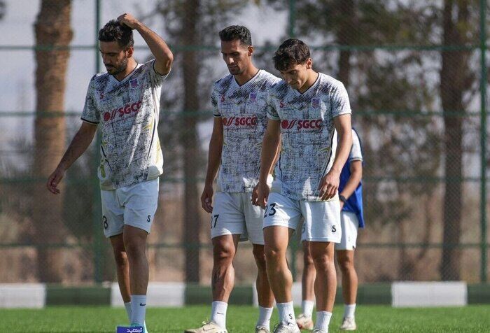 شهید قندی یزد و شهرداری ماهشهر به تساوی دست یافتند