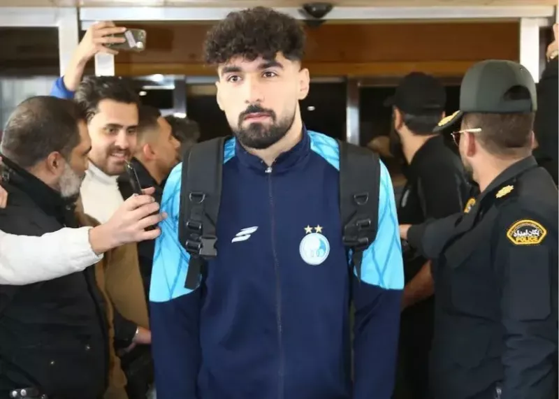 سامان فلاح با آرامش فولادی در دربی؛ مأموریت ویژه مدافع استقلال مقابل علیپور و عمری