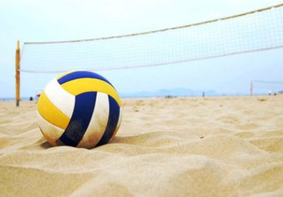 صعود چهار تیم به نیمه‌نهایی دومین تور ملی والیبال ساحلی بانوان در قشم
