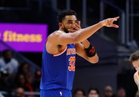 پیروزی دراماتیک نیویورک نیکس مقابل آتلانتا هاوکس با درخشش تاونز و برانسون