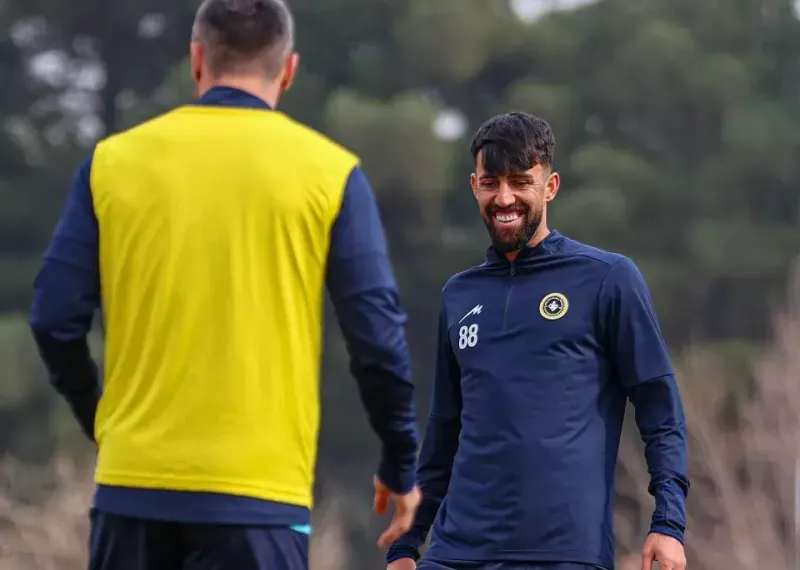 سپاهان در آزمون سخت اراک به دنبال بازپسگیری صدر جدول لیگ برتر