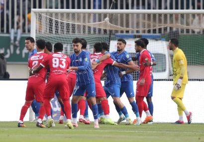 ورود احمدزاده در دقیقه شصت‌وهفت تلاش اوسمار برای تزریق سرعت به حملات پرسپولیس