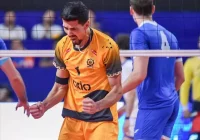 صدرنشینی پرقدرت شهداب یزد پس از شکست پیکان تهران در لیگ برتر والیبال