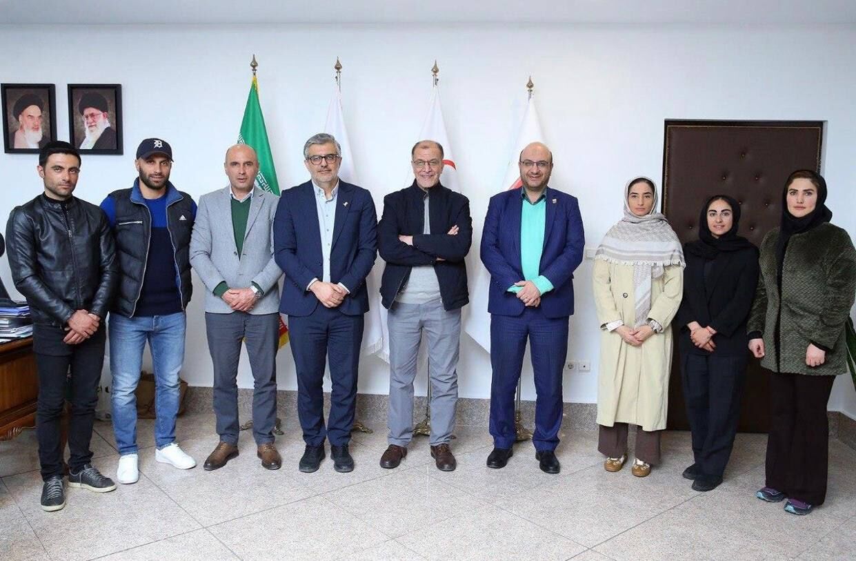 ملیپوشان اسکی ایران در مسیر میلان-کورتینا برای تجربهای تاریخی