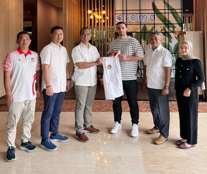 ماجراجویی جدید یک مربی ایرانی در آسیا؛ عرفان حیدری سرمربی تیم ملی اندونزی شد ماجراجویی جدید یک مربی ایرانی در آسیا؛ عرفان حیدری سرمربی تیم ملی اندونزی شد