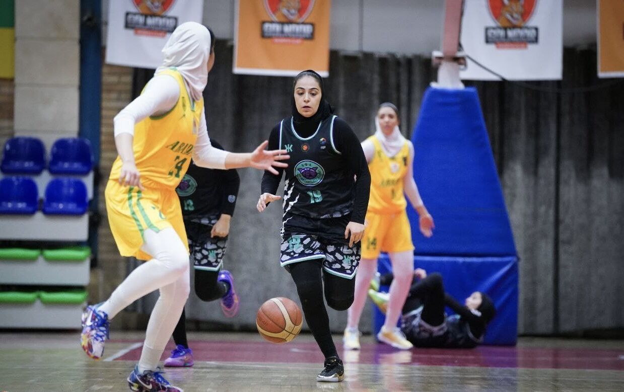 آکادمی سحر با درخشش الکس پول نفت آبادان را کنار زد و به فینال رسید