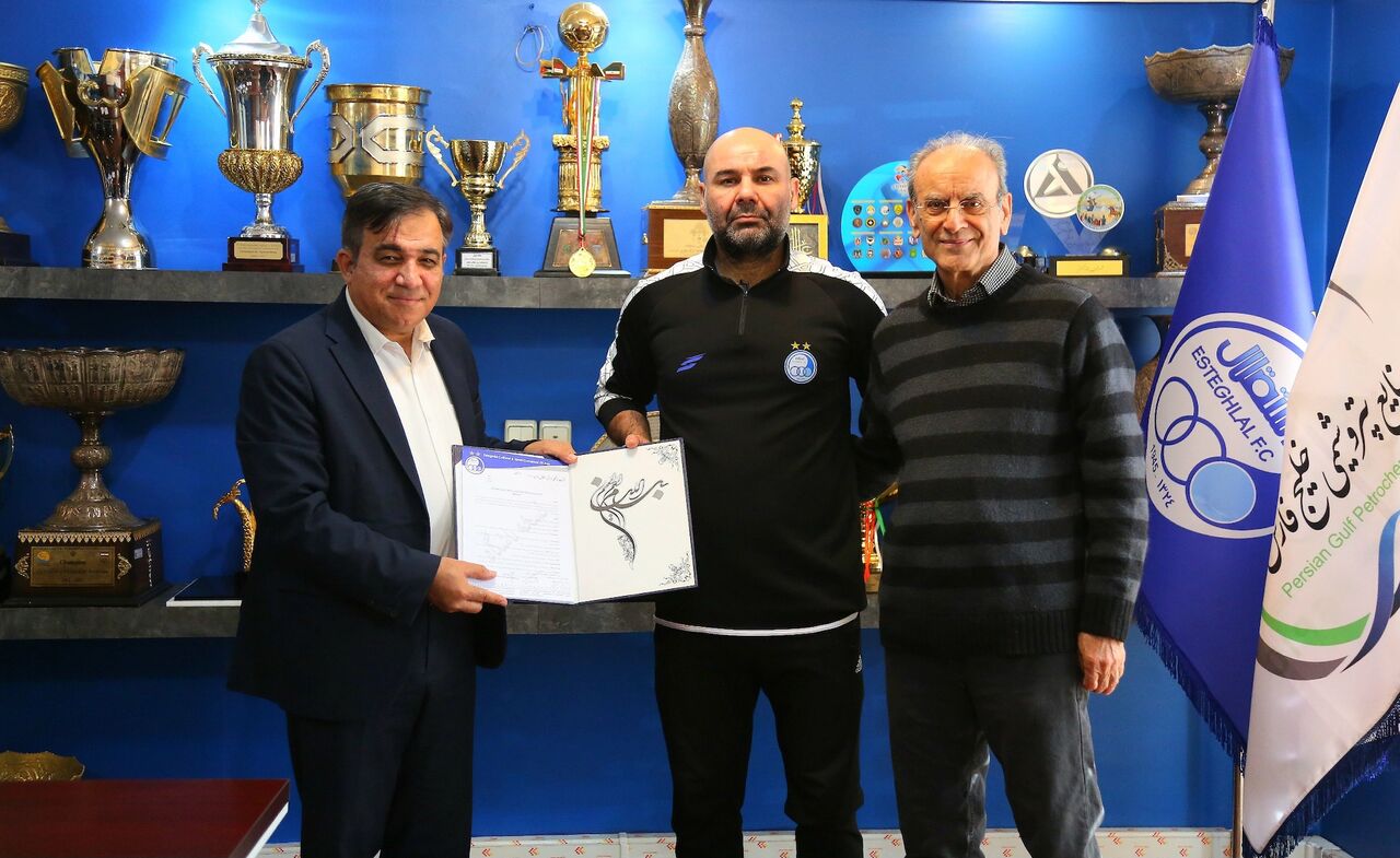 سهراب بختیاری‌زاده با قرارداد رسمی تا پایان فصل سرمربی استقلال شد