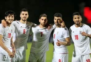 طرح احتمالی پیراهن ایران برای جام جهانی ۲۰۲۶ لو رفت یوزها دوباره می دوند