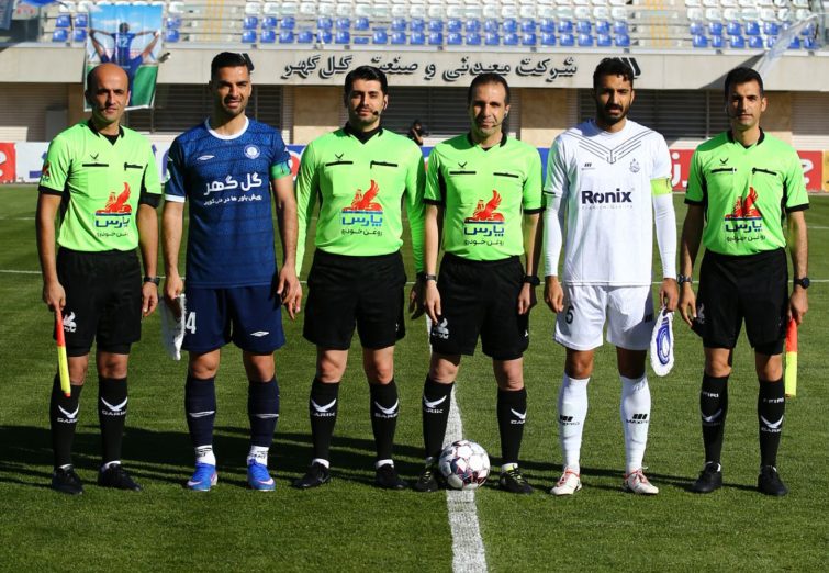 گزارش تصویری از دیدار تیم های ملوان بندر انزلی و گل گهر سیرجان