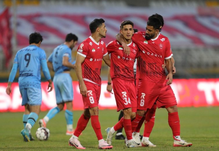 گزارش تصویری از برد ۱ بر صفر پرسپولیس مقابل چادرملو اردکان