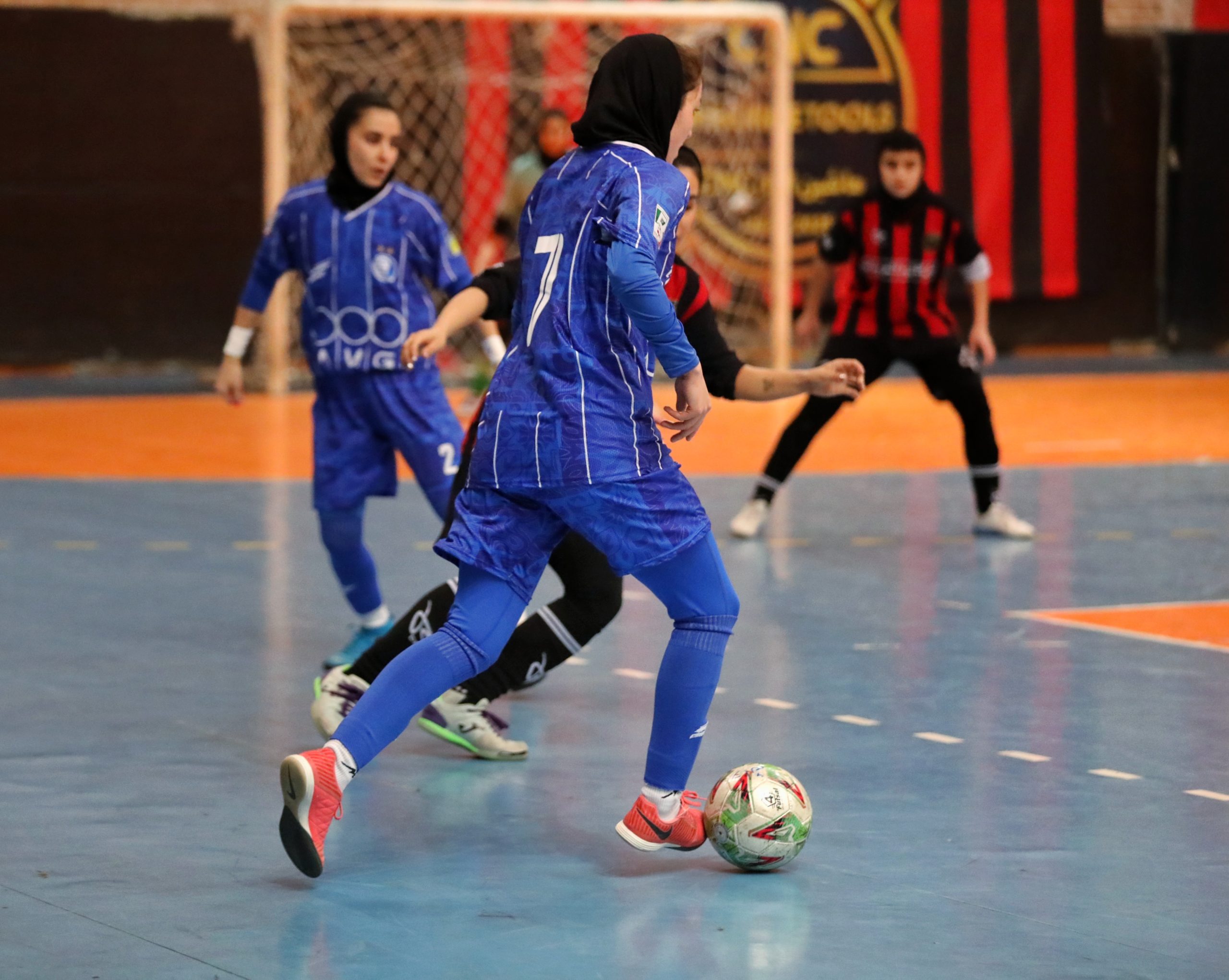 تغییر معادلات با پاورپلی یاری جدال استقلال و هیات خراسان رضوی در آستانه پنالتی پایانی متوقف شد