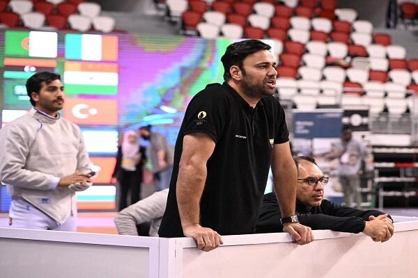 رهبری از سال دشوار شمشیربازی و چشم‌انداز آسیایی گفت