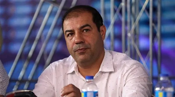 هجوم هواداران برای تماشای کشتی حسن یزدانی