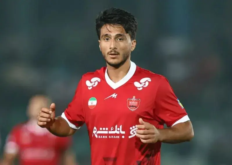 بازگشت محمدحسین صادقی به تمرینات پرسپولیس