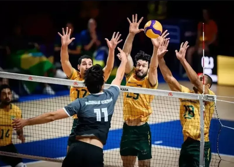 برناردو رزنده همه ستارههای برزیل را فراخواند