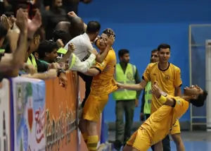 امیرحمزه صدیق‌زاده جدایی را عقب انداخت و در پالایش نفت ماند