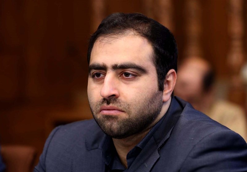 عبدالمهدی نصیرزاده از کشتی رفت، اما نامش در انتخابات نیست