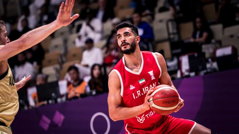 محمد امینی به ایران در مانیل پیوست